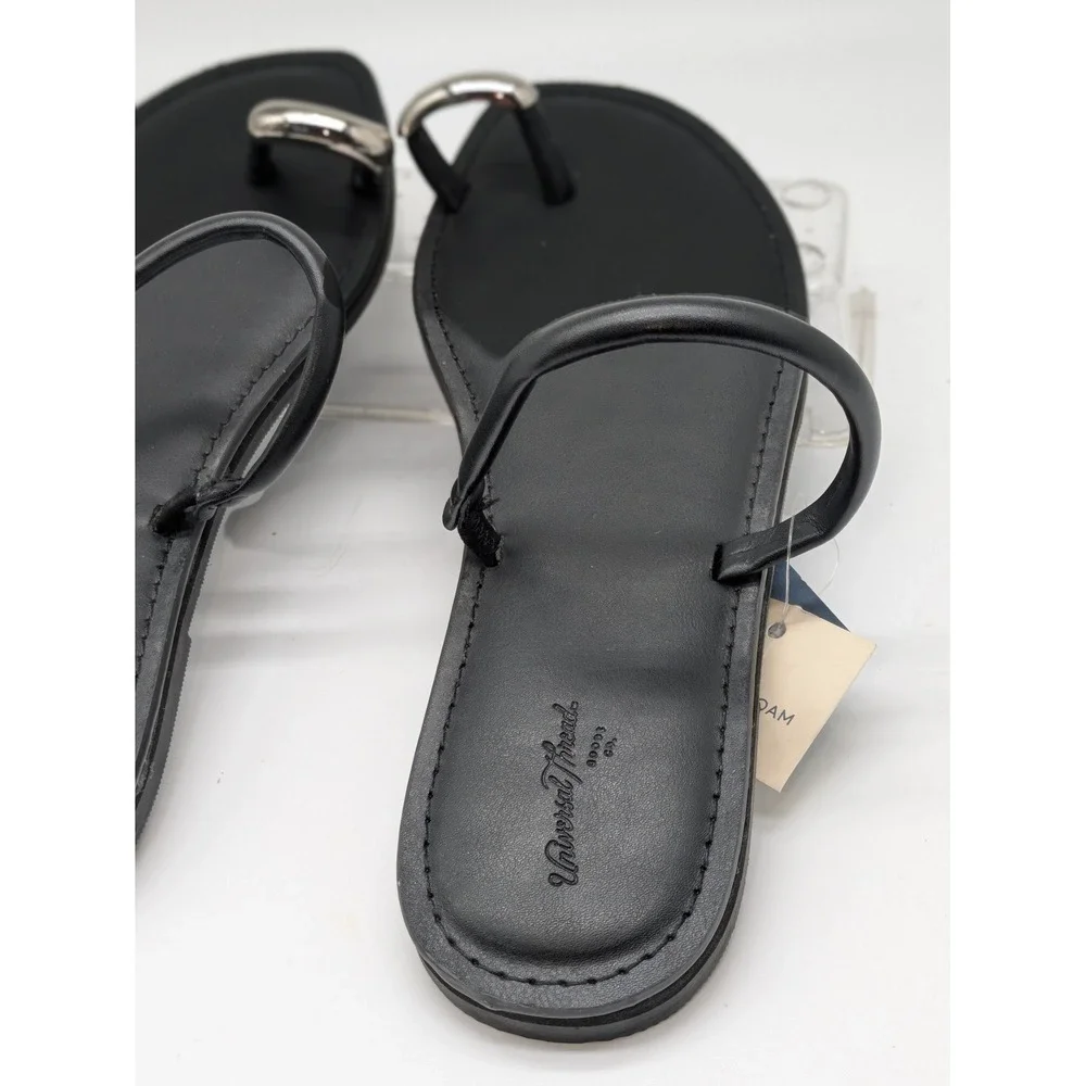 Universal Thread Clara Thong Sandals Black Memory Foam Women's 10 NWT